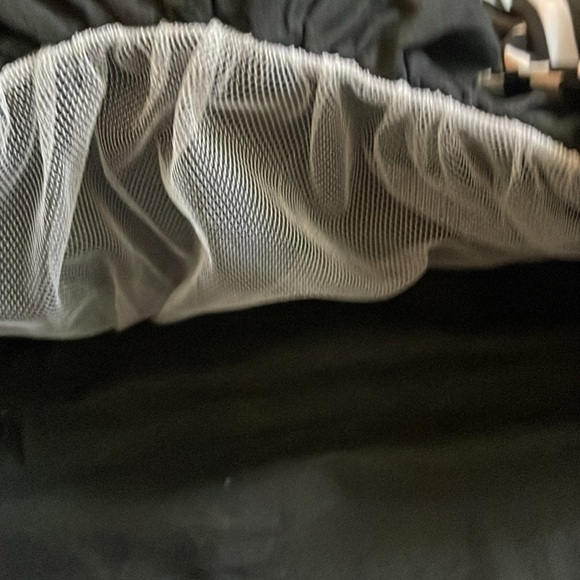 Puff sleeve black with crinoline inside - Picture 3 of 6